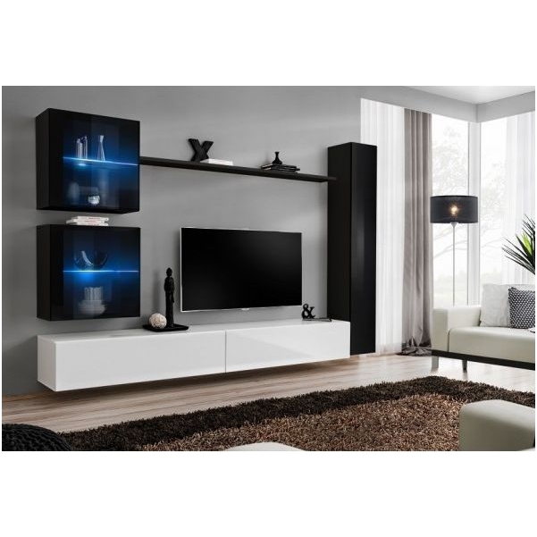 SWITCH 18 Sekcija 4 SWITCH 18 Sekcija 4